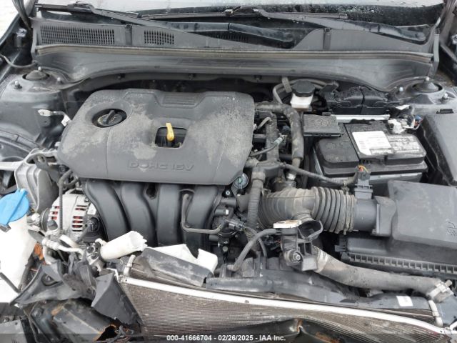 3KPF24AD0LE197566 KIA Forte Lxs