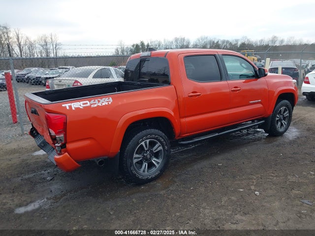 5TFCZ5AN6HX121144 Toyota Tacoma Trd Sport