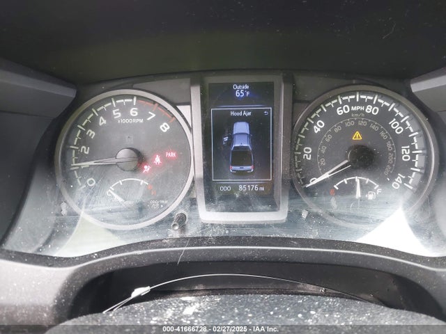 5TFCZ5AN6HX121144 Toyota Tacoma Trd Sport