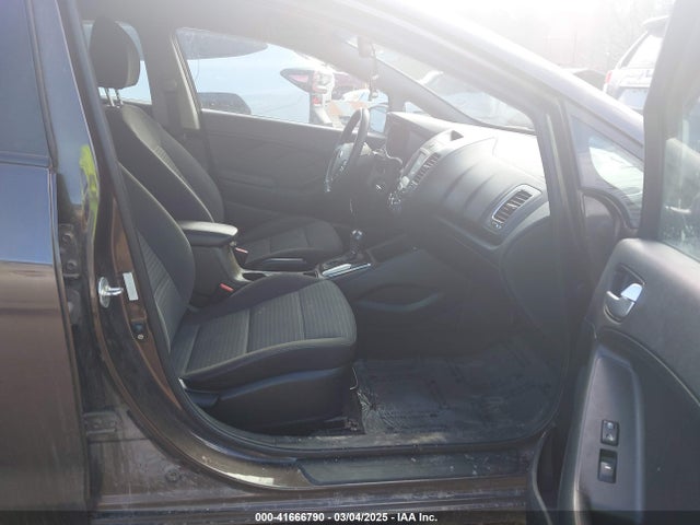 3KPFL4A78JE180941 KIA FORTE LX