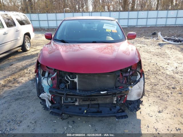JN1BJ1CP8JW101406 Nissan Rogue Sport S