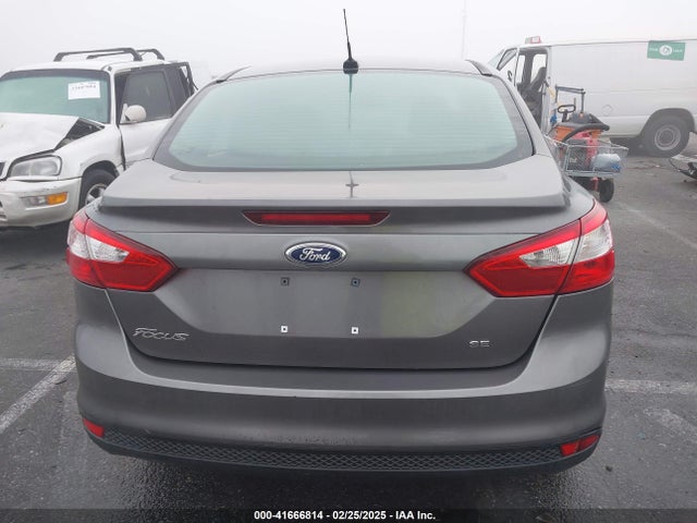 1FADP3F23EL391177 Ford FOCUS SE