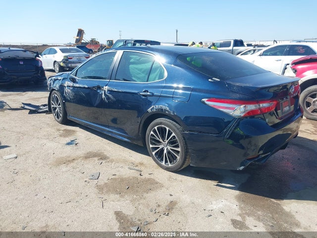 4T1B11HK4JU675082 Toyota CAMRY SE
