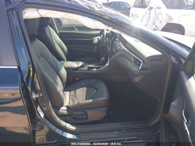 4T1B11HK4JU675082 Toyota CAMRY SE