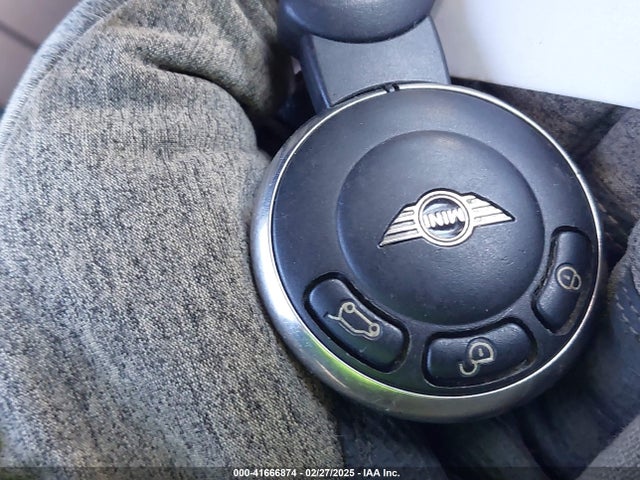 2011 MINI COOPER S COUNTRYMAN WMWZC5C54BWL55124 Photo 10