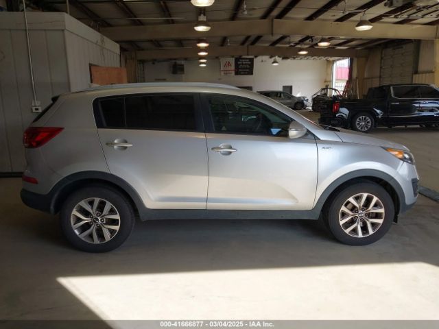 KNDPBCAC0F7693994 KIA Sportage Lx