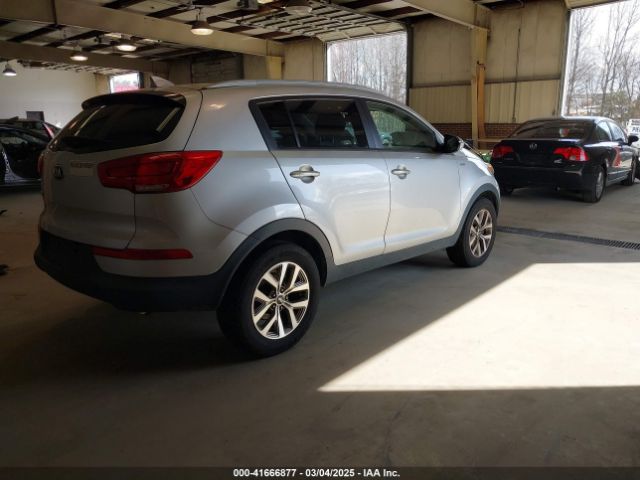 KNDPBCAC0F7693994 KIA Sportage Lx