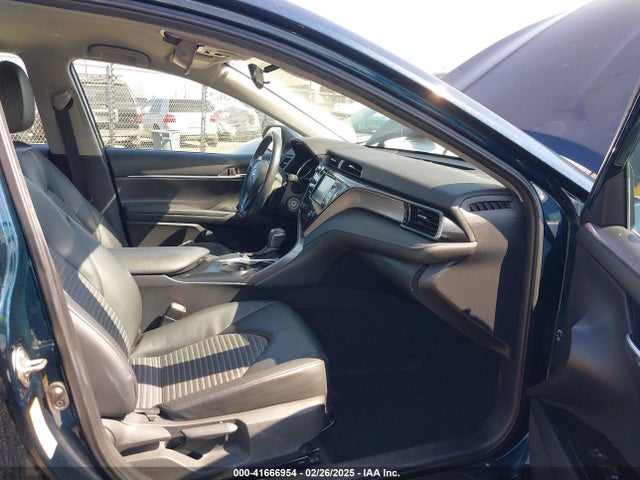 4T1B11HK1KU752587 Toyota CAMRY SE