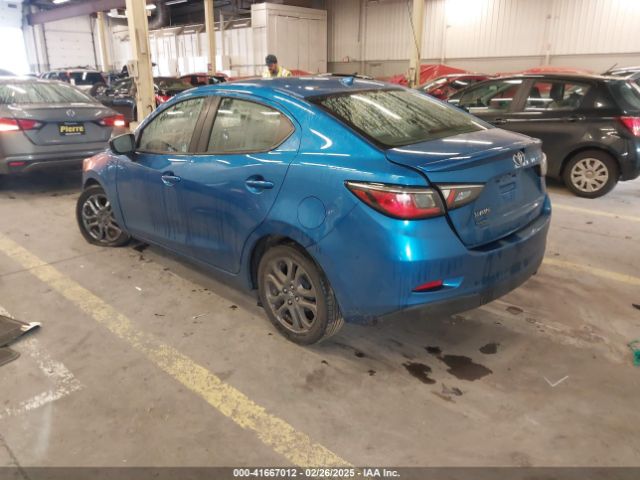 3MYDLBYV4KY510172 Toyota YARIS LE