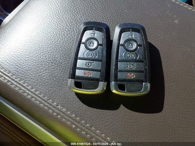 2FMPK3K92LBA55909 Ford Edge Titanium