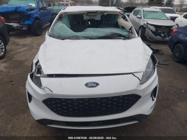 1FMCU9G68LUC53141 Ford ESCAPE SE