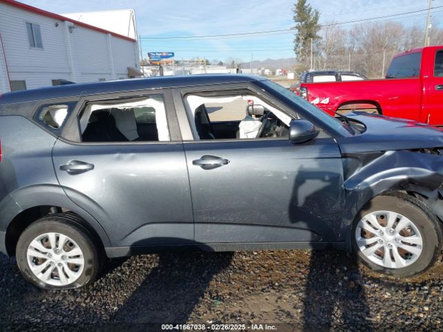 KNDJ23AU2L7716198 KIA SOUL LX