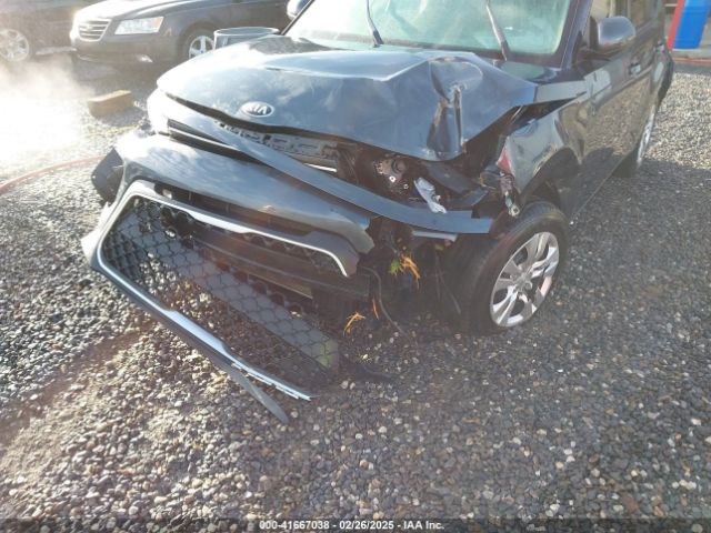 KNDJ23AU2L7716198 KIA SOUL LX