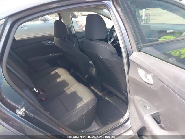 KIA Forte Lxs 2021 3KPF24AD5ME292089 Image 8