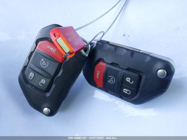 2021 JEEP WRANGLER UNLIMITED 1C4JJXFM5MW722572 Photo 10