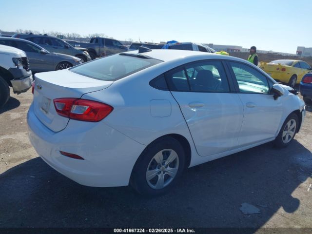 1G1BC5SM5H7156009 Chevrolet Cruze Ls Auto