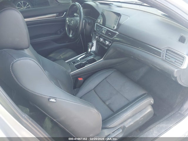 1HGCV1F3XNA012147 Honda Accord Sport