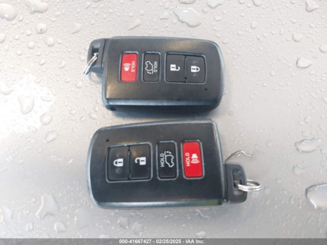 JTMRJREV0HD152412 Toyota Rav4 Hybrid Xle