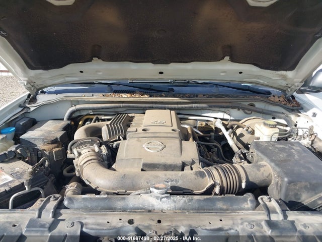 1N6AD0ER7HN767629 Nissan 2017