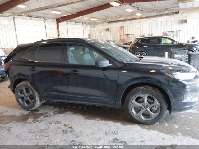 1FMCU9MNXRUB60884 Ford Escape St-line