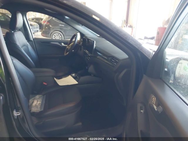 1FMCU9MNXRUB60884 Ford Escape St-line