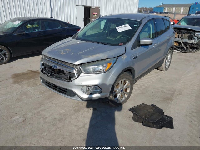 1FMCU0GD3HUD16065 Ford ESCAPE SE