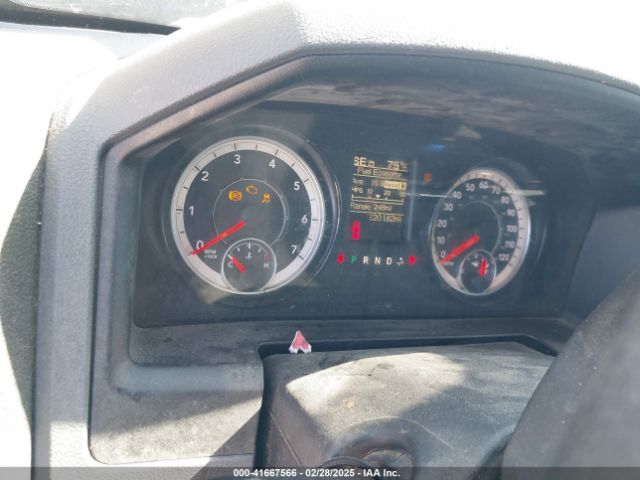 1C6RR6KT3HS601837 RAM 1500 Express  4x2 5'7 Box