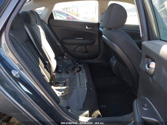 5XXGT4L31LG392993 KIA Optima Lx