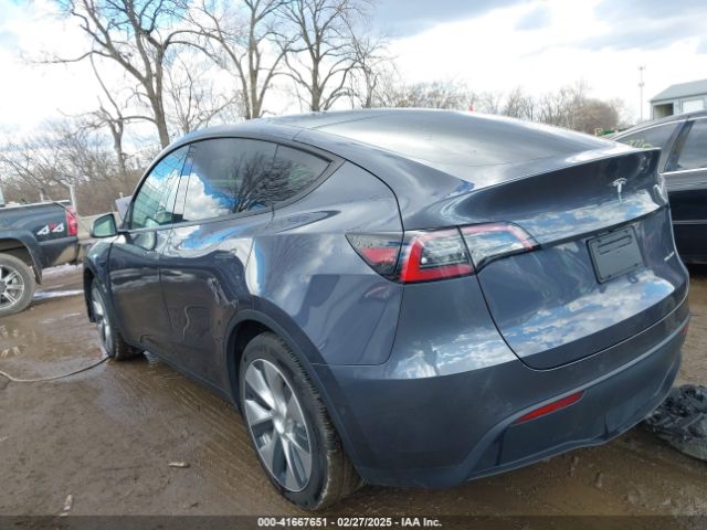 2021 TESLA MODEL Y 5YJYGDEE7MF298130 Photo 2