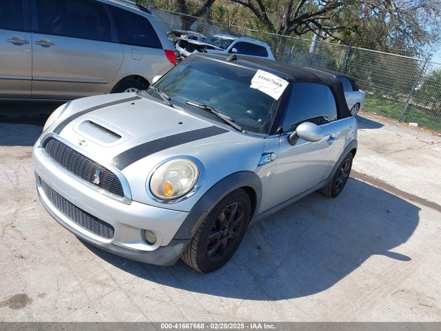 2010 MINI COOPER S WMWMS3C55ATZ84974 Photo 1