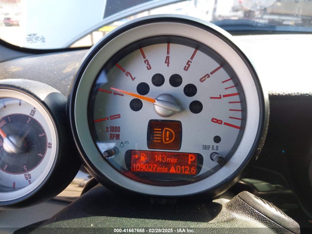 2010 MINI COOPER S WMWMS3C55ATZ84974 Photo 6