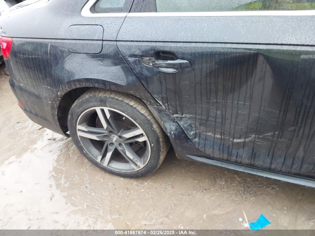 2017 AUDI A4 WAUENAF47HN022063 Photo 5