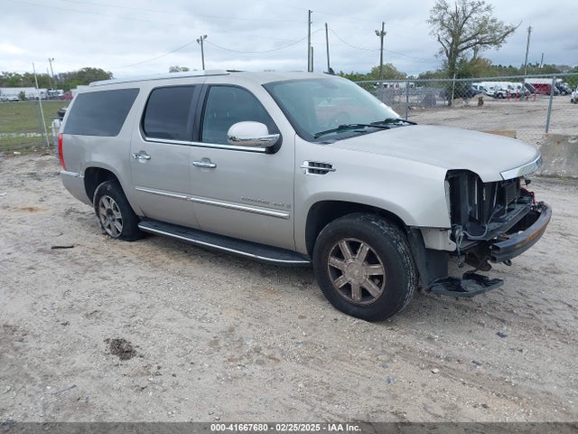 2008 CADILLAC ESCALADE ESV 1GYFK66858R153981 Photo 0