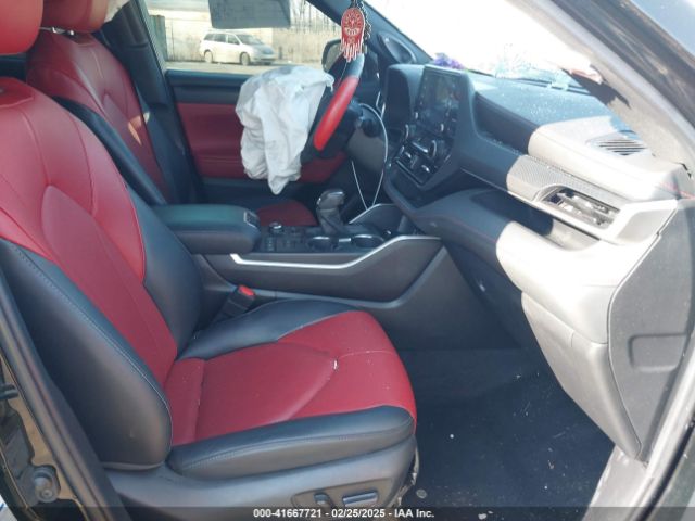5TDJZRBH5NS207358 Toyota Highlander Xse