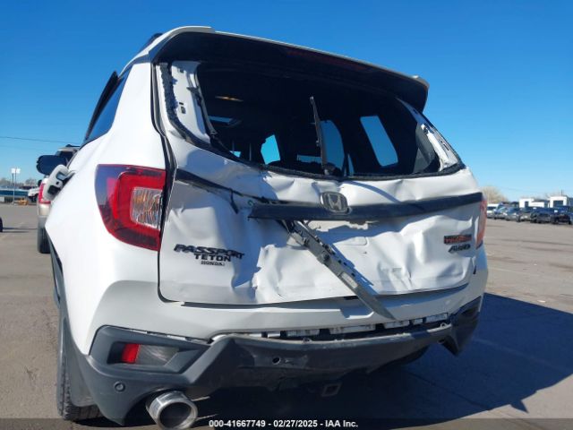 5FNYF8H60PB015912 Honda Passport Awd Trailsport