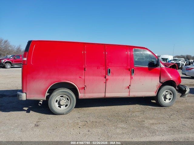 1GCWGAFP6J1342077 Chevrolet Express 2500 Work Van