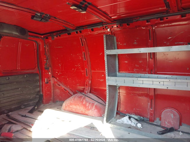 1GCWGAFP6J1342077 Chevrolet Express 2500 Work Van