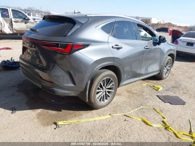 2T2GKCEZ4RC023717 Lexus Nx 350h Premium