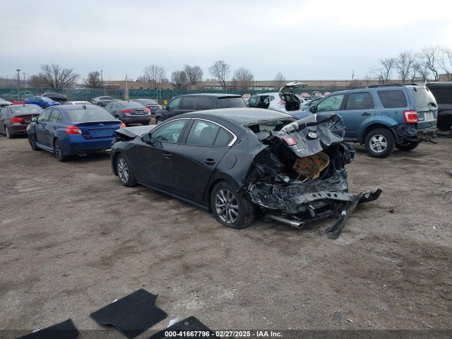 3MZBPAAL5MM254841 Mazda Mazda3 2.5 S