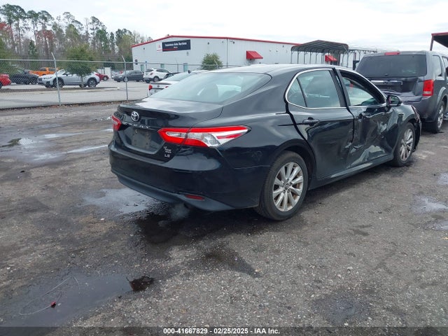 4T1B11HK3JU579654 Toyota CAMRY LE