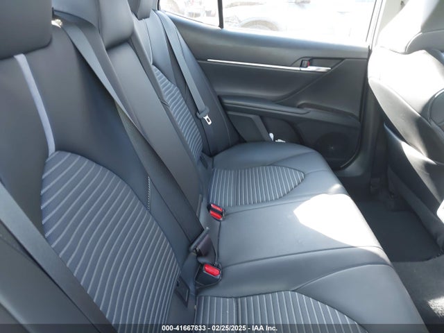 4T1T11AKXNU683921 Toyota CAMRY SE