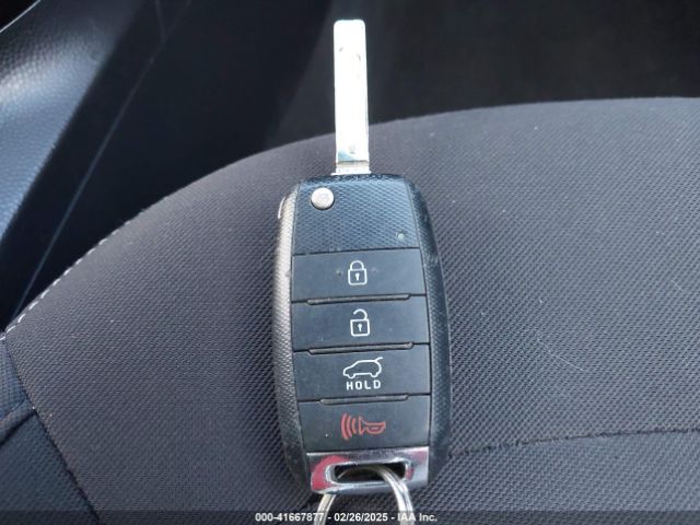 KNDJN2A20F7230820 KIA Soul