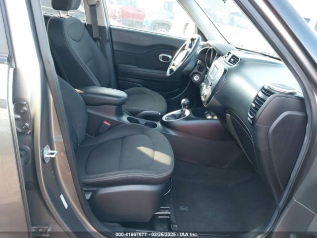 KNDJN2A20F7230820 KIA Soul