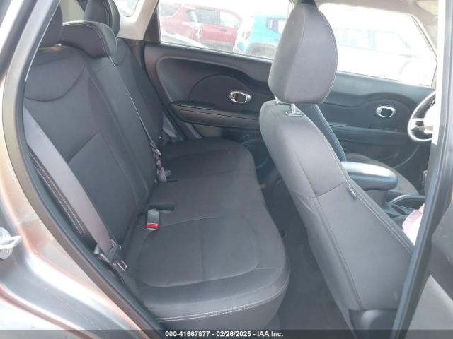 KNDJN2A20F7230820 KIA Soul