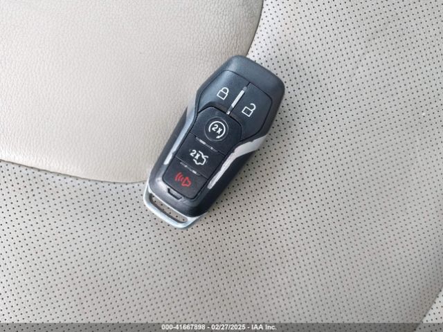2FMPK3K92GBB92080 Ford Edge Titanium