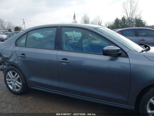 3VW2B7AJ0JM223735 Volkswagen Jetta 1.4t S