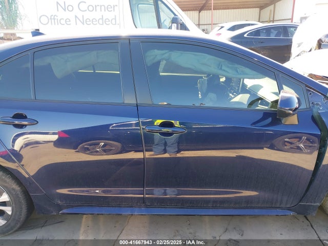 Toyota Corolla Hybrid Le 2021 JTDEAMDE2MJ030147 Image 14