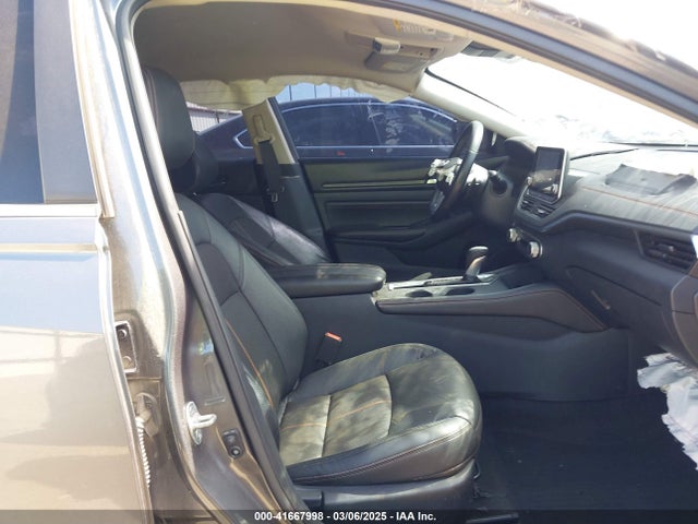 Nissan 2021 2021 1N4BL4CV0MN373293 Image 5
