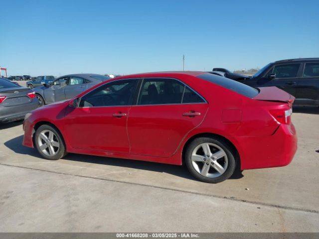4T1BF1FK5EU767165 Toyota CAMRY SE