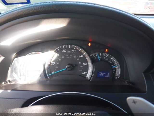 4T1BF1FK5EU767165 Toyota CAMRY SE